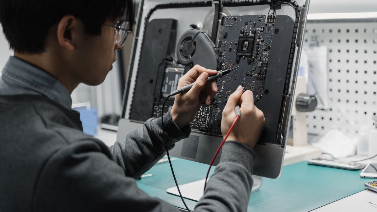 聚鑫汇：【叙事张力与人性褶皱的当代书写】